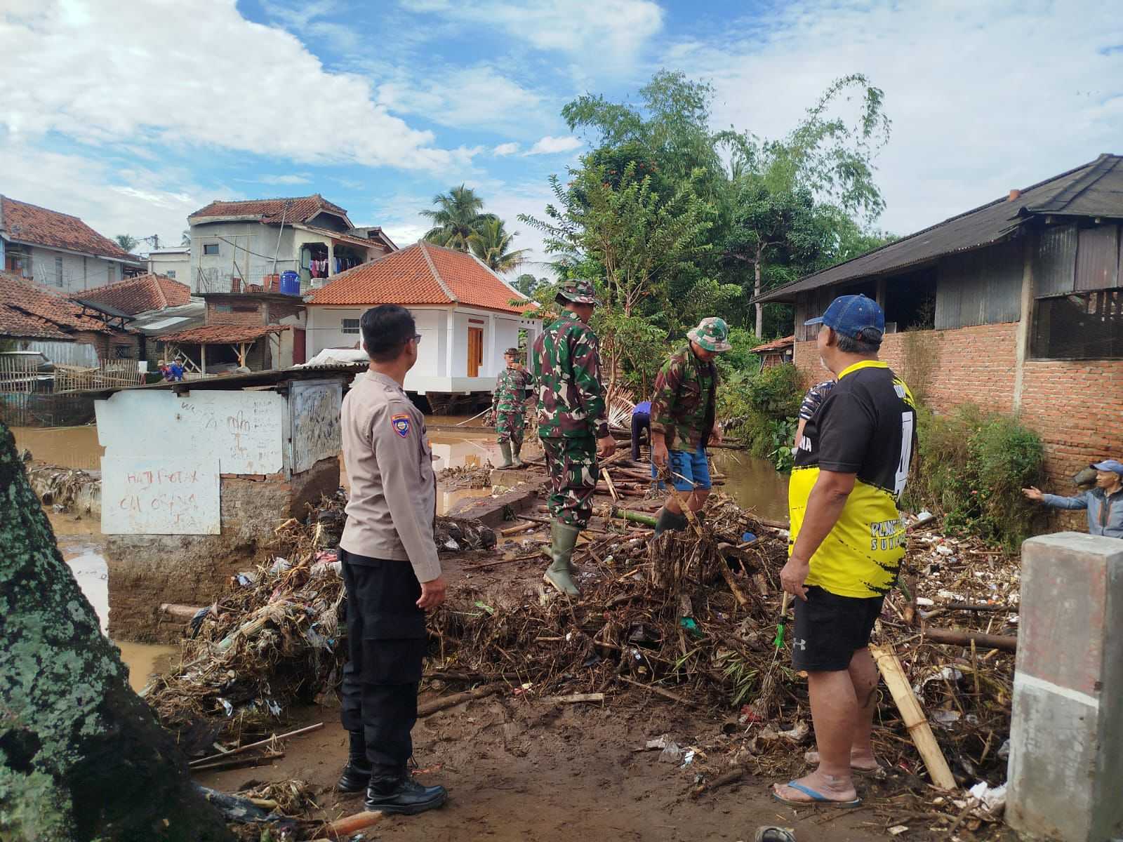 BPBD Garut Lakukan Asesmen Tujuh Kecamatan Terdampak Cuaca Ekstrem, Pastikan Tidak Ada Korban Jiwa