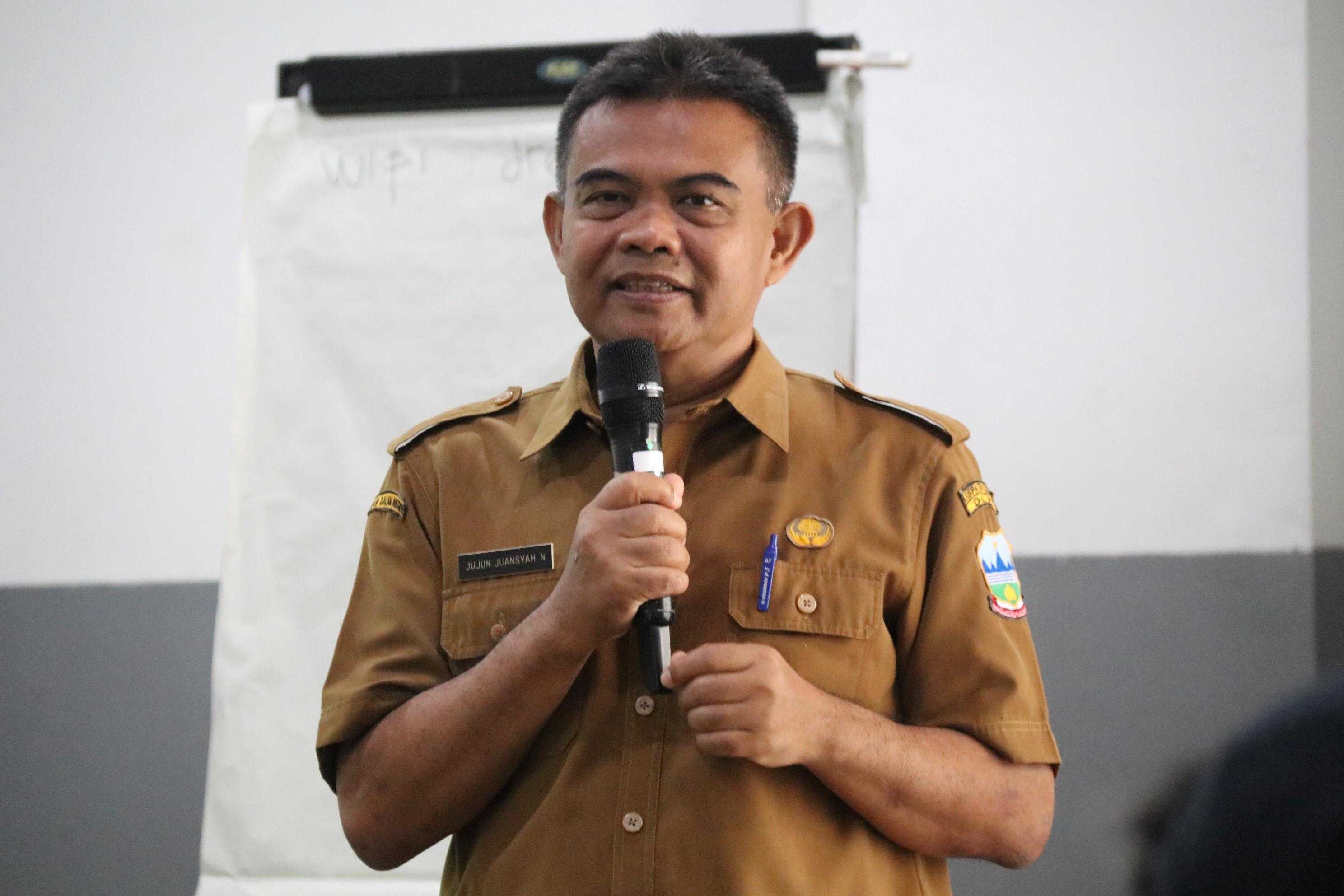 DLH Dorong Warga Garut Tangani Sampah Mulai dari Rumah