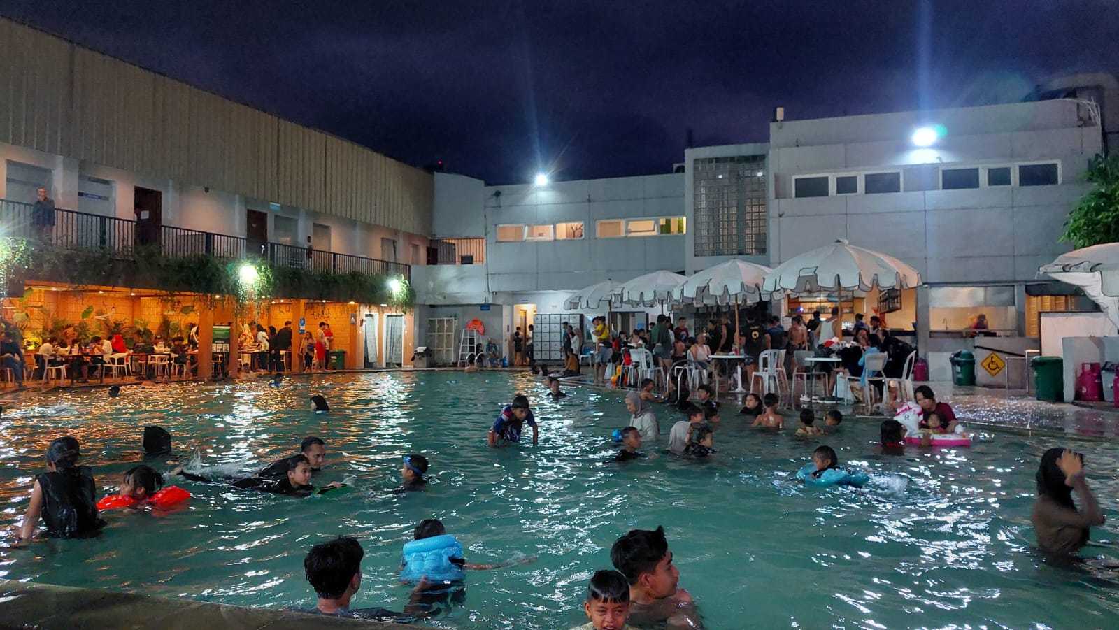 Wisata Air Hangat Tirtagangga Cipanas Jadi Pilihan Keluarga Mengisi Libur Nataru